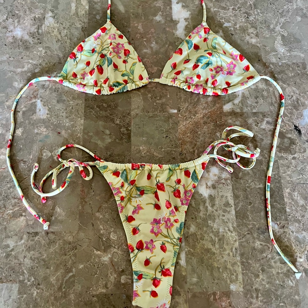 Victoria’s Secret Yellow Floral Strawberry Thong Bikini